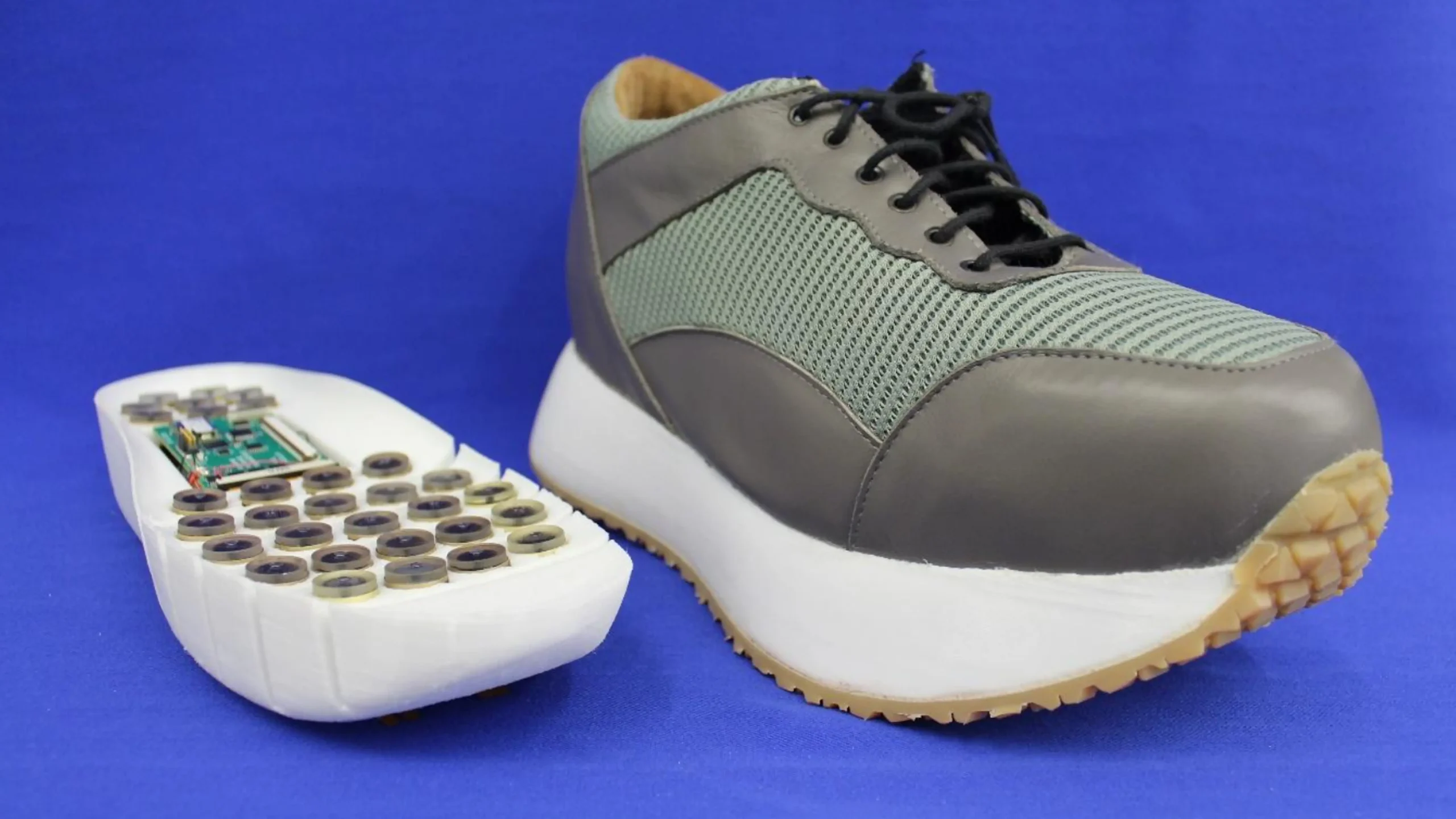 Chaussure intelligente pour les personnes diabétiques en cours de développement